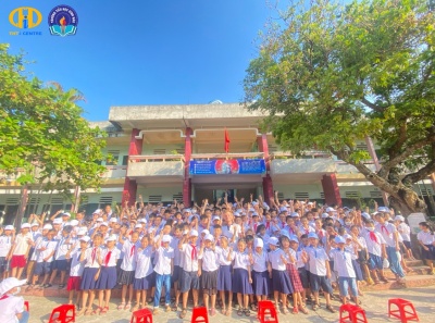 Chương trình " KHỞI ĐỘNG TUẦN MỚI" cùng trường Tiểu học Vĩnh Hào - Học mà chơi, chơi mà học